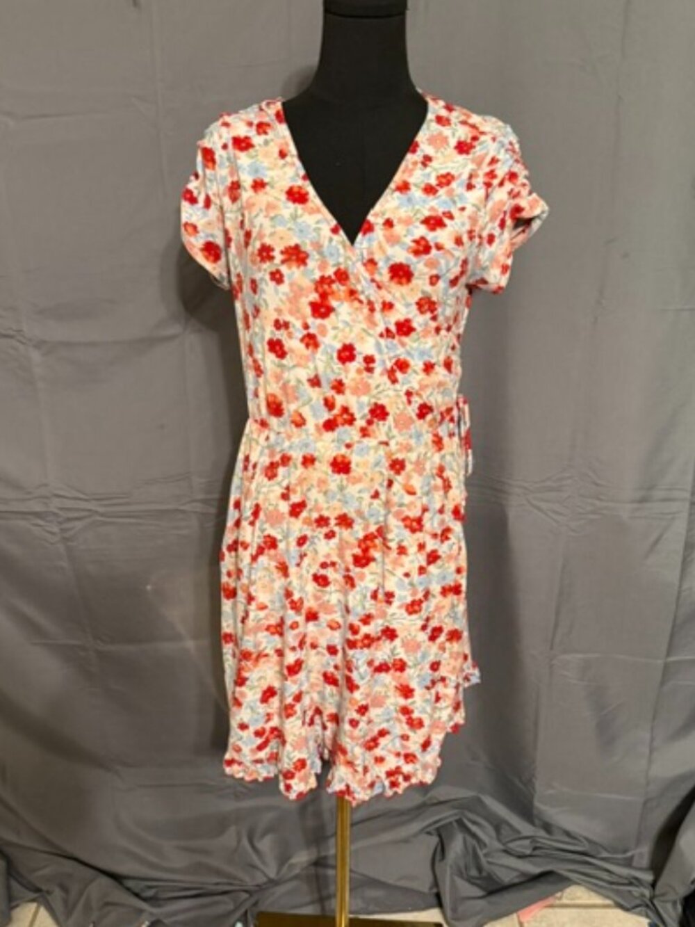 NO BOUNDARIES Floral Dress L